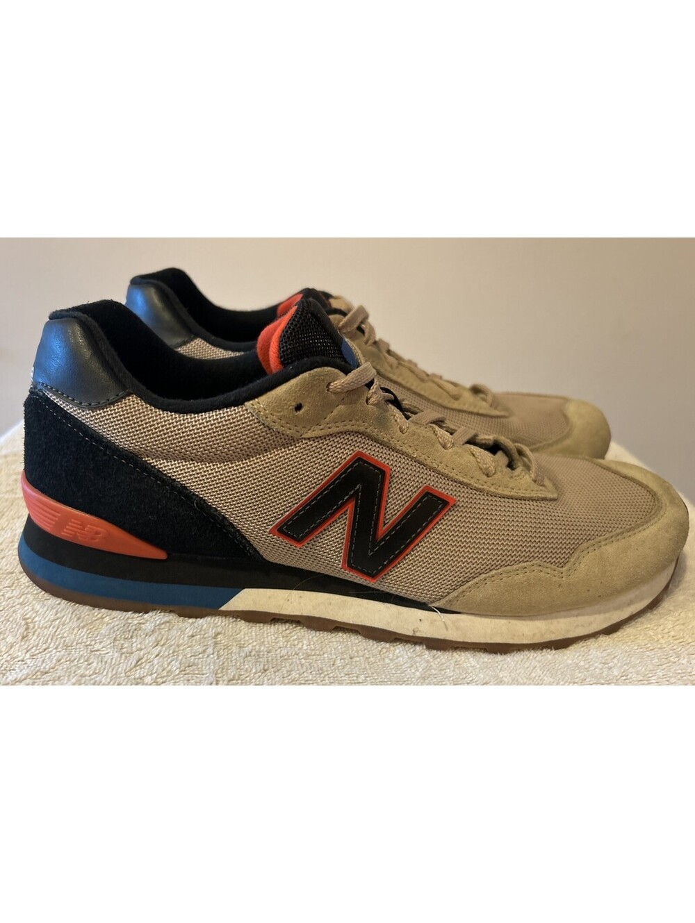 New Balance 515v3 Men’s Shoes Size 11 Beige Black Orange Suede Mesh Sneakers